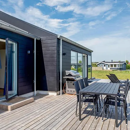 Three-bedroom In Saby Semesterbostad Sæby